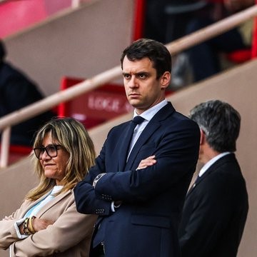  官方：马赛任命阿尔邦-朱斯泰为新主席，其在俱乐部任职已八年 新闻 官方：马赛任命阿尔邦-朱斯泰为新主席，其在俱乐部任职已八年 新闻 官方：马赛任命阿尔邦-朱斯泰为新主席，其在俱乐部任职已八年 新闻