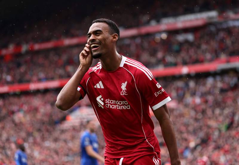 赫拉芬贝赫续约利物浦;从厌防到爱断球;中场新角色带来惊喜转变 体育新闻 赫拉芬贝赫续约利物浦;从厌防到爱断球;中场新角色带来惊喜转变 体育新闻