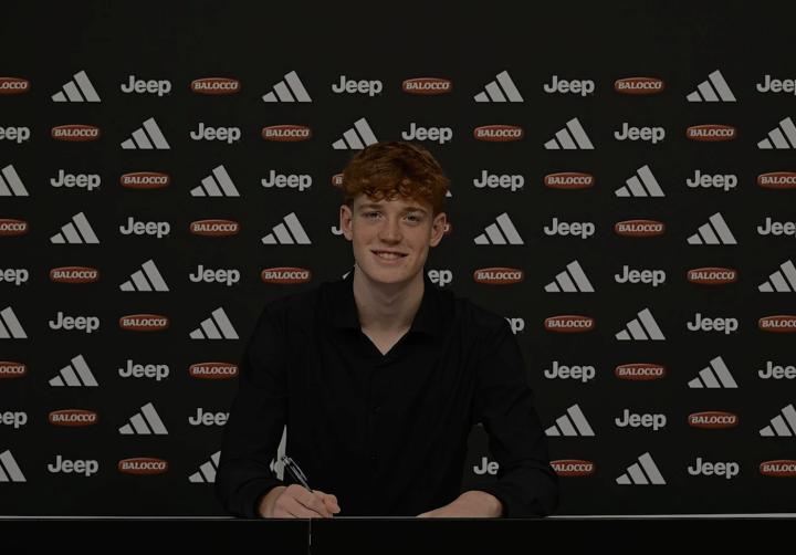 尤文图斯青训再添新星,16岁中卫吉奥托迎来职业生涯起点。 体育新闻 尤文图斯青训再添新星,16岁中卫吉奥托迎来职业生涯起点。 体育新闻