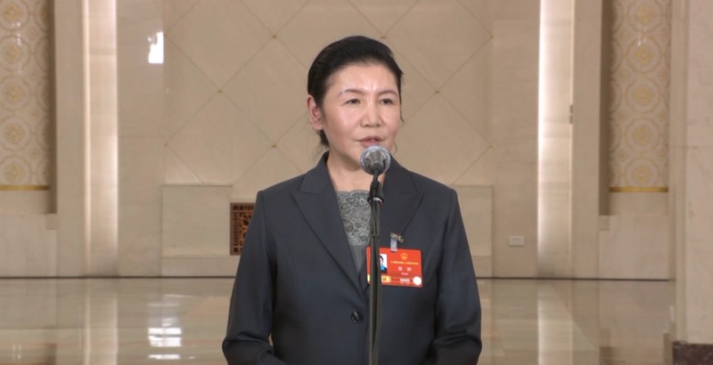  司法部部长贺荣详解立法重点；优化营商环境、科技创新成关键方向。 新闻 司法部部长贺荣详解立法重点；优化营商环境、科技创新成关键方向。 新闻