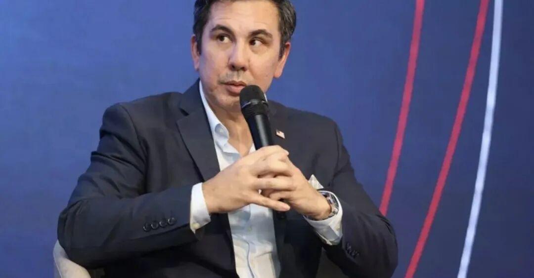 桑托斯港码头争夺战升级;美国总领事当场发声,巴西业界一片哗然。 新闻