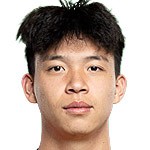 王钰栋赛后采访风波,媒体人赵震直言:偶像标准下,他尚需成长。 体育新闻