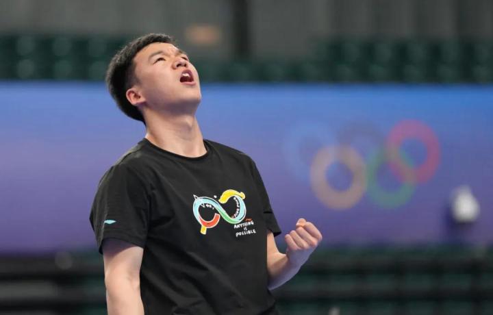 高强度选拔赛复盘:向鹏如何通过技术迭代锁定世乒赛名额? 体育新闻