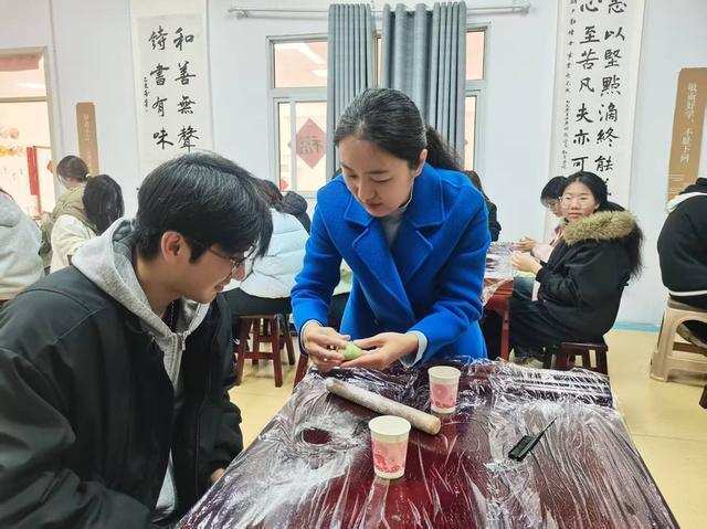  【技术解码】从节气智慧到指尖技艺：春燕花馍制作的底层逻辑与文化传承 文化旅游