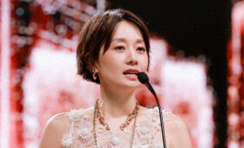  从顶流到面馆：一位演员的职业崩塌与转型警示录 娱乐新闻